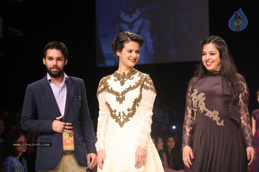 Lakme Fashion Week Grand Finale All Shows - 120 / 146 photos