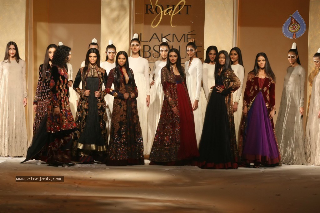 Lakme Fashion Week Grand Finale All Shows - 122 / 146 photos