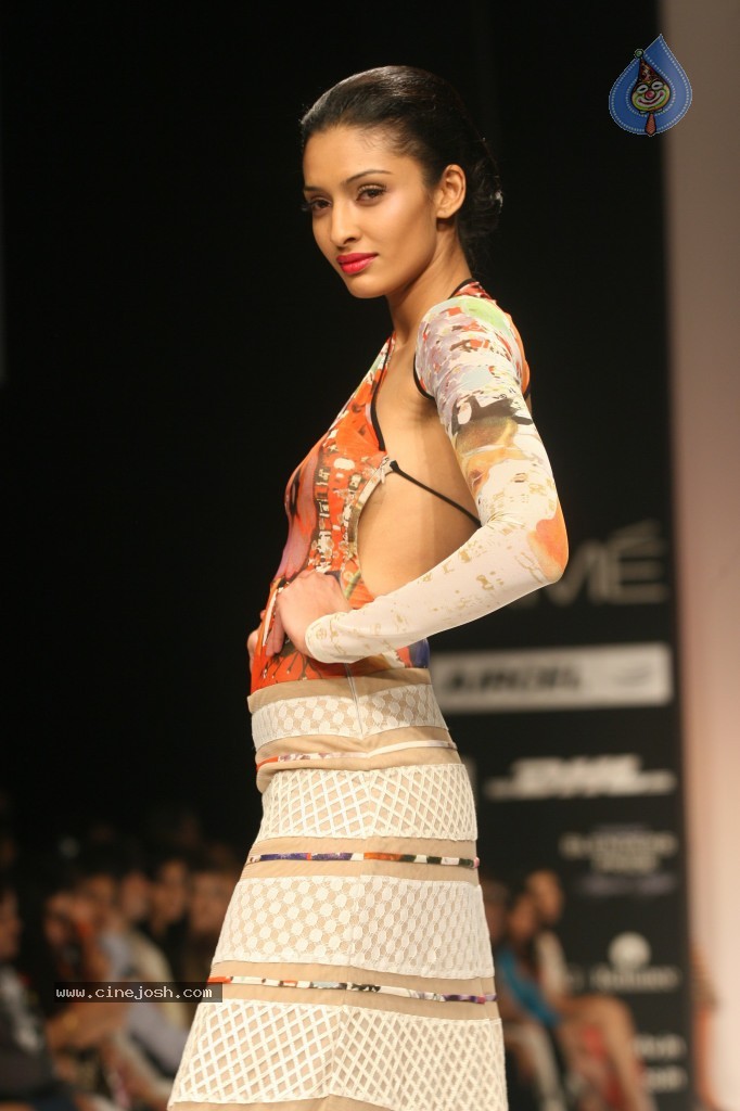 Lakme Fashion Week Grand Finale All Shows - 134 / 146 photos