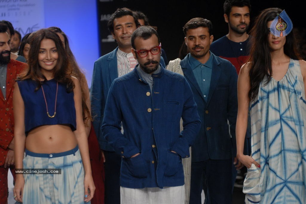 Lakme Fashion Week Summer Resort 2014 Day 4 - 20 / 121 photos