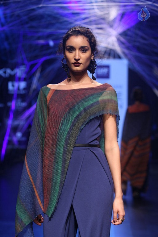 Lakme Fashion Week Winter Festive 2016 - 79 / 82 photos