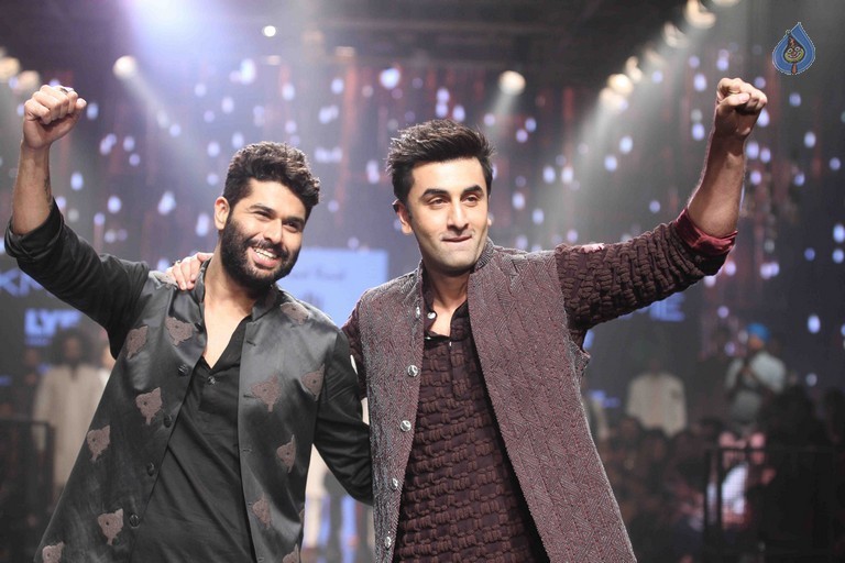 Lakme Fashion Week Winter Festive 2016 Grand Finale - 31 / 84 photos