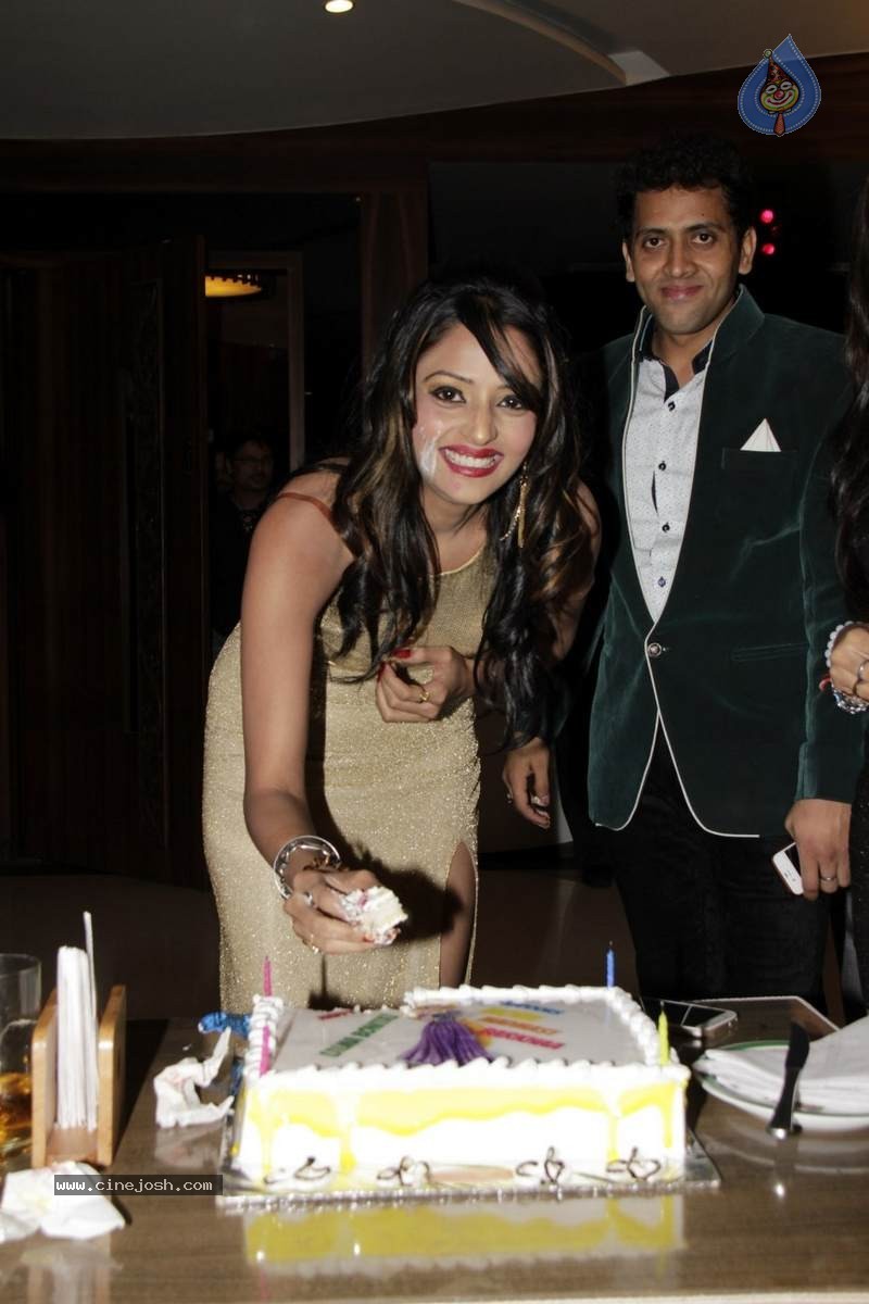 Leena Kapoor Birthday Party - 25 / 30 photos