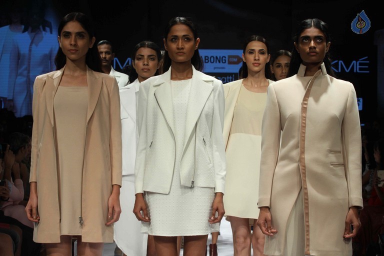 LFW 2015 Masaba Show - 3 / 35 photos