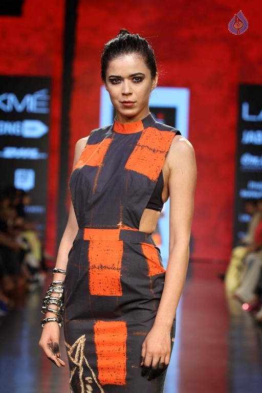LFW 2015 Masaba Show - 7 / 35 photos