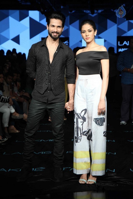 LFW 2015 Masaba Show - 12 / 35 photos