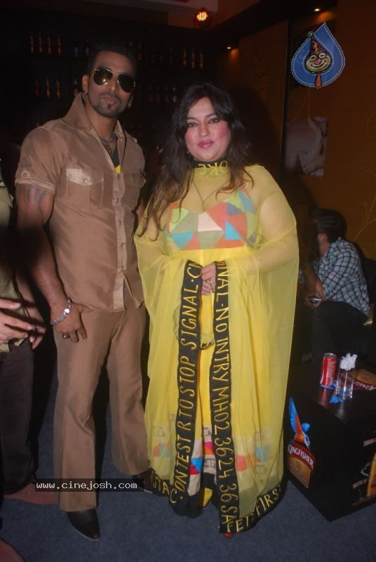 LFW Day 4 All Fashion Shows - 85 / 107 photos