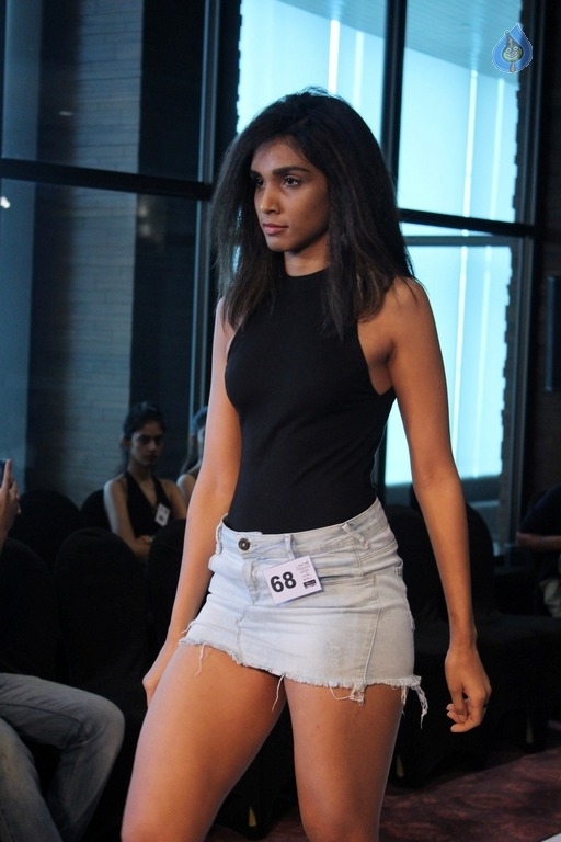 LFW Model Auditions - 11 / 42 photos