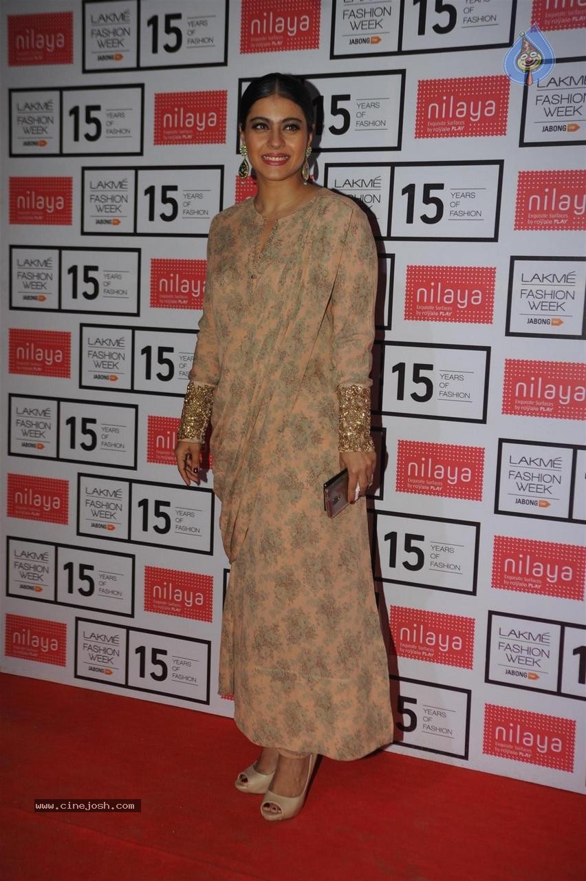 LFW Summer Resort 2015 Fashion Show - 44 / 93 photos