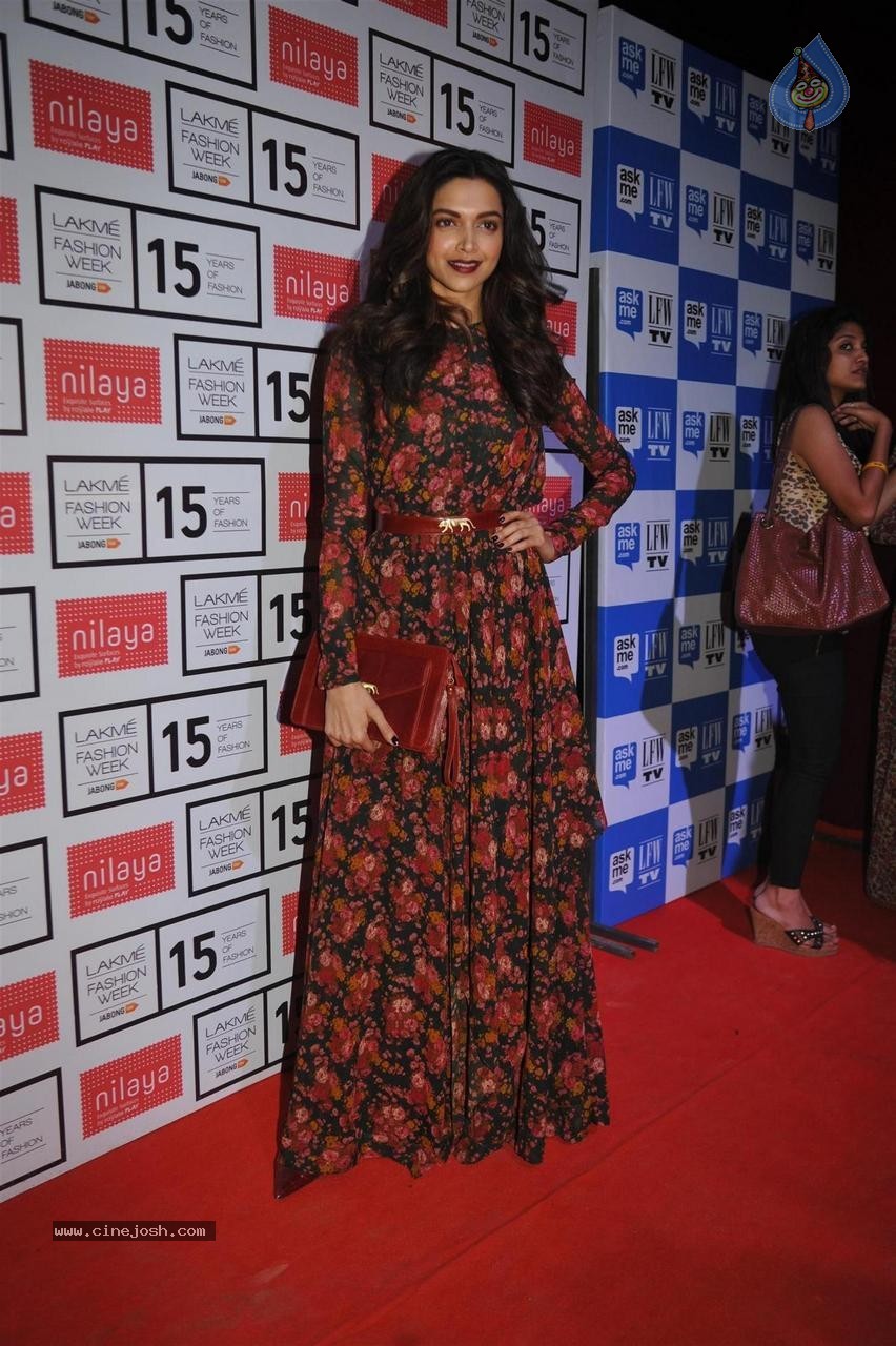 LFW Summer Resort 2015 Fashion Show - 86 / 93 photos