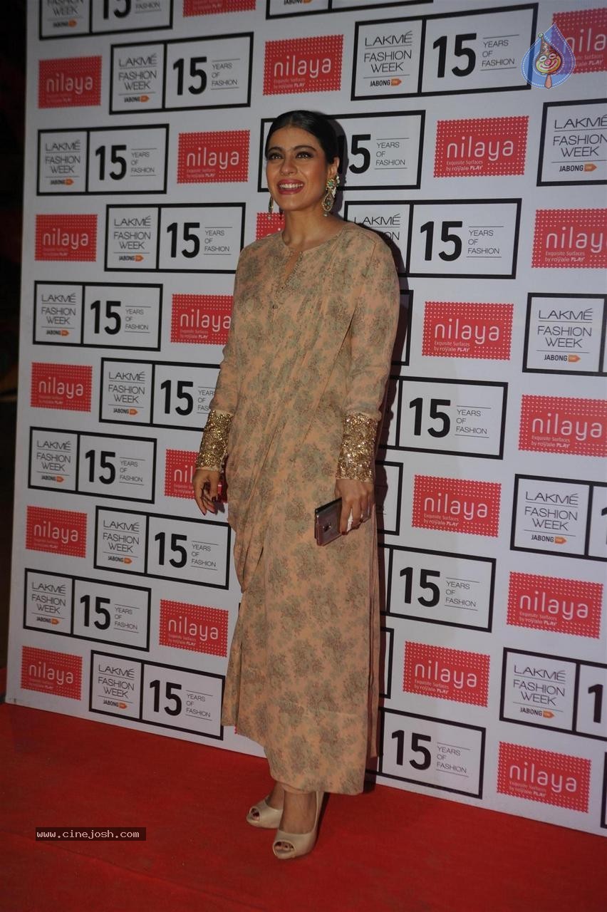 LFW Summer Resort 2015 Fashion Show - 92 / 93 photos