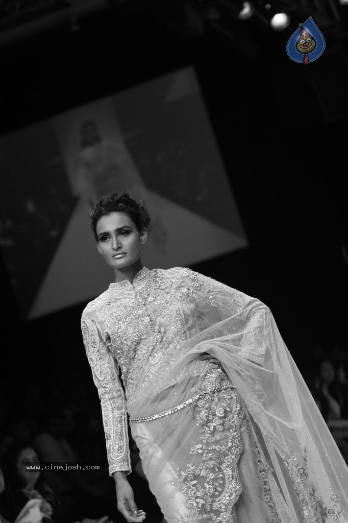 LFW Winter Festive 2011 All Shows - 1 / 34 photos