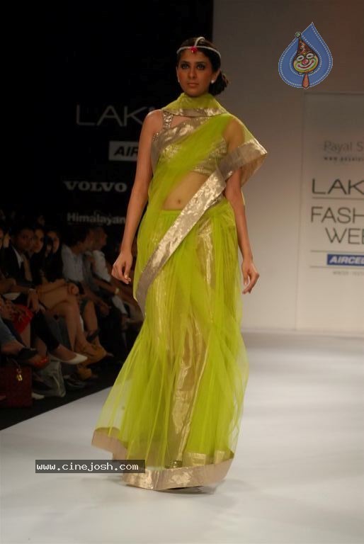 LFW Winter Festive 2012 Fashion Show - 17 / 123 photos