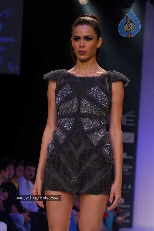 LFW Winter Festive 2012 Fashion Show - 79 / 123 photos