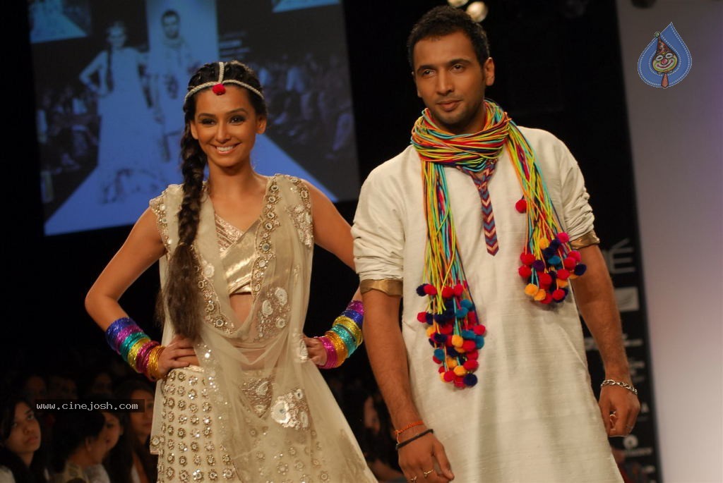 LFW Winter Festive 2012 Fashion Show - 102 / 123 photos