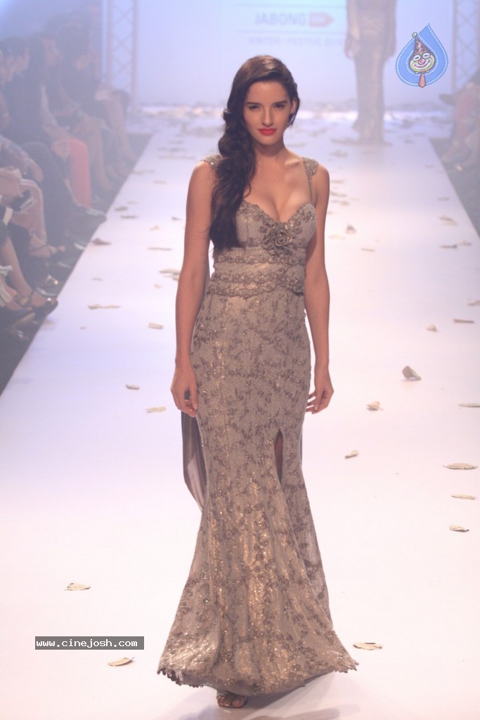 LFW Winter Festive 2014 Day 3 - 37 / 110 photos