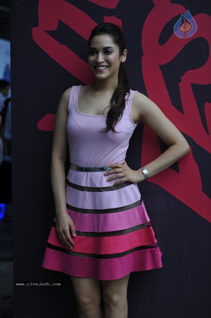 LFW Winter Festive 2014 Day 3 - 74 / 110 photos