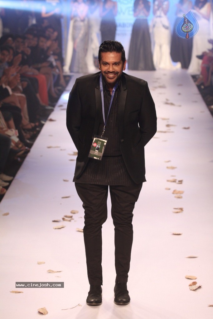 LFW Winter Festive 2014 Day 3 - 80 / 110 photos