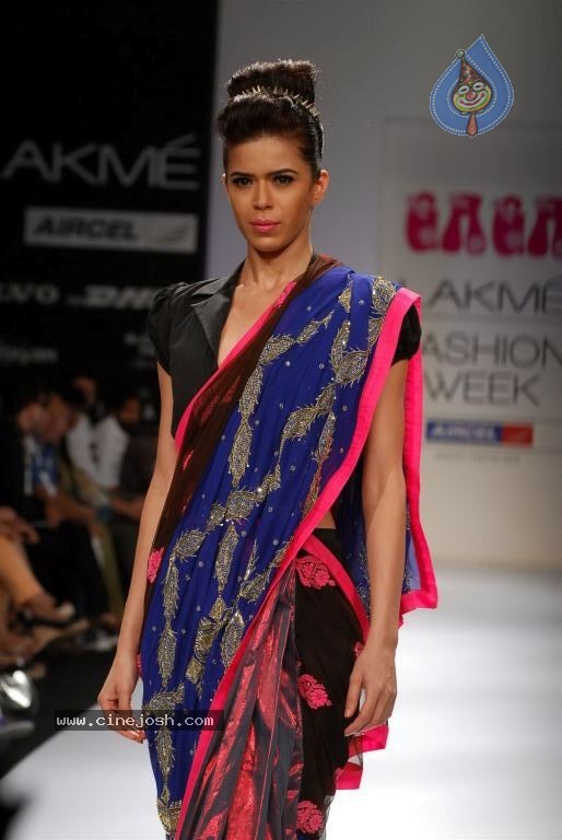 LFW Winter Festive Day 4 Shows - 24 / 109 photos