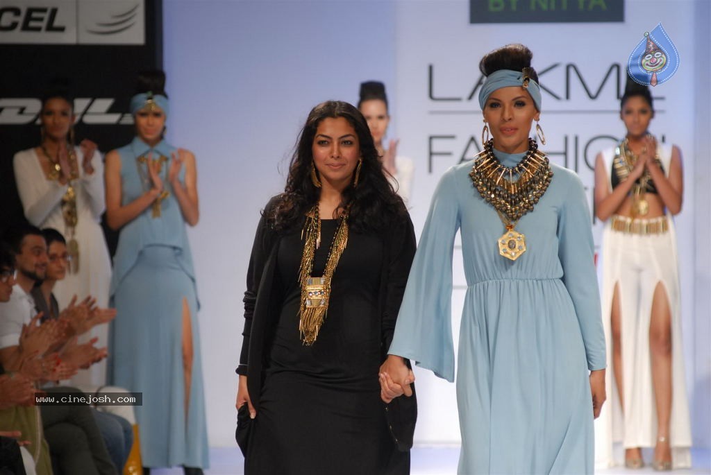 LFW Winter Festive Day 4 Shows - 50 / 109 photos