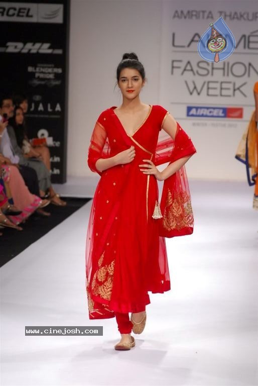 LFW Winter Festive Day 5 All Shows - 48 / 152 photos