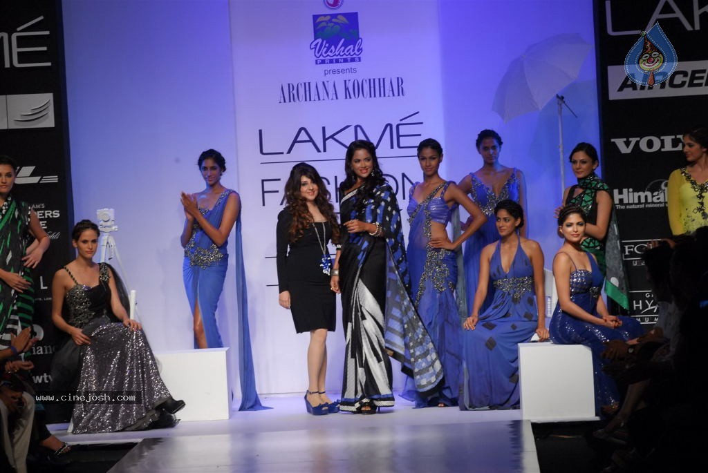 LFW Winter Festive Day 5 All Shows - 62 / 152 photos