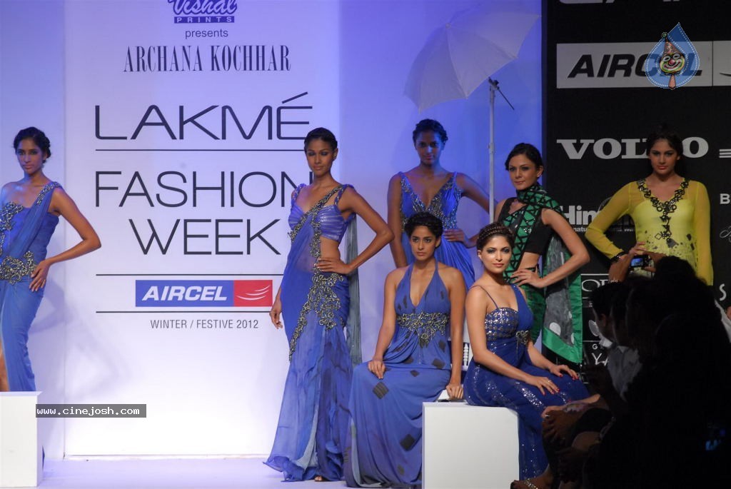 LFW Winter Festive Day 5 All Shows - 137 / 152 photos