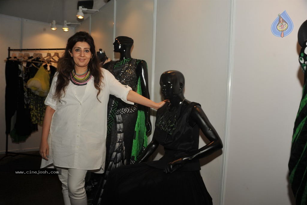 LFW Winter Festive Fashion Show - 81 / 152 photos