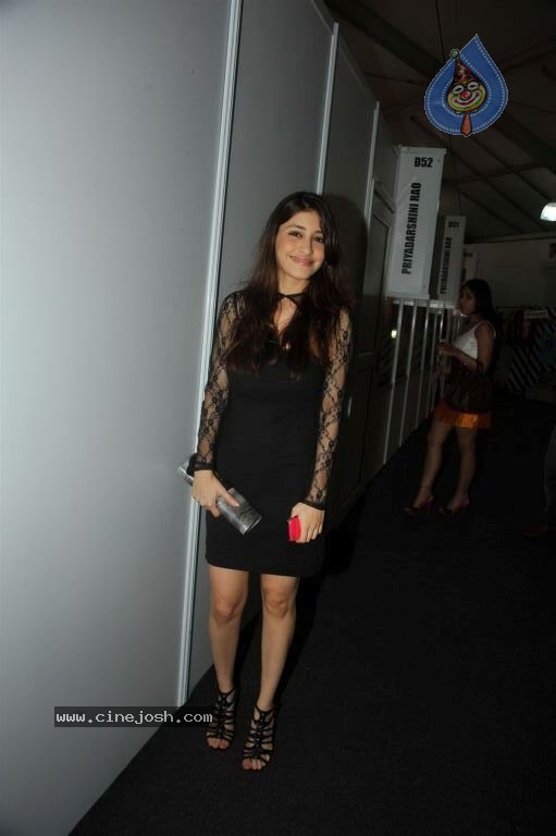 LFW Winter Festive Fashion Show - 110 / 152 photos