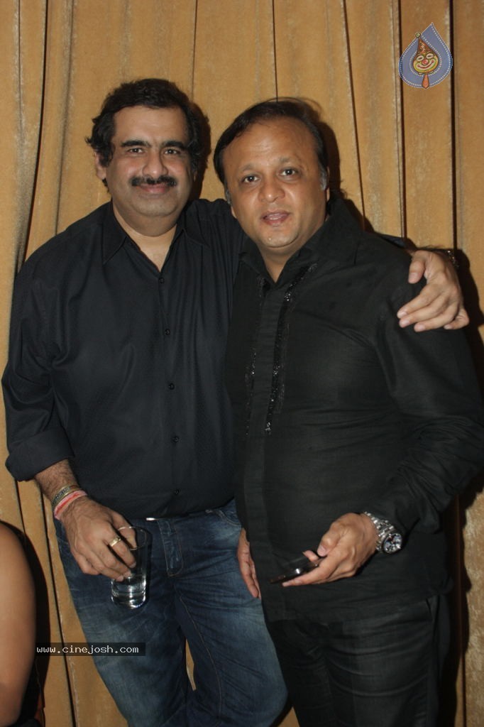 Liza Malik Birthday Celebrations - 26 / 27 photos