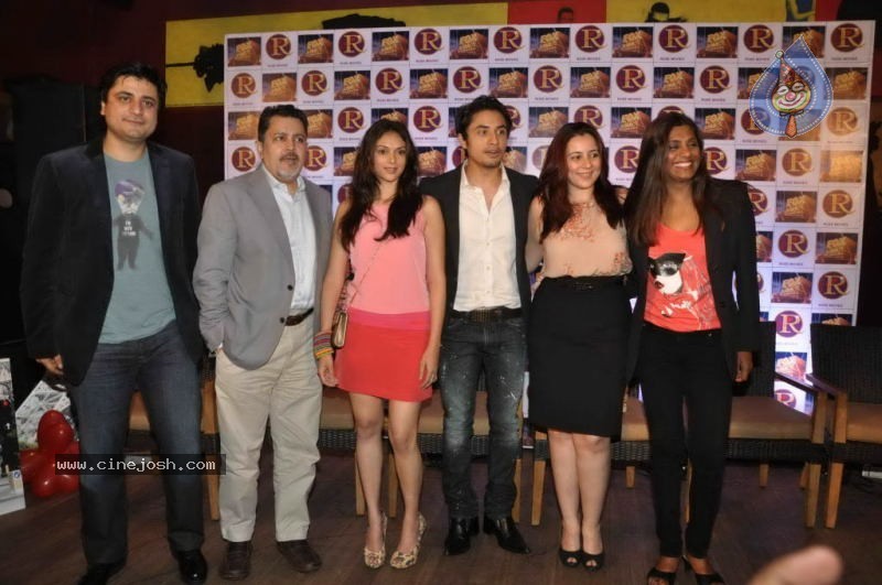 London Paris New York Movie Launch - 29 / 31 photos