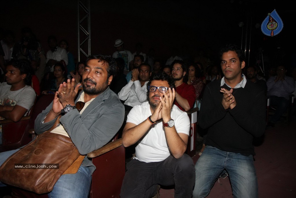 Lootera Film 1st Look Launch - 31 / 34 photos