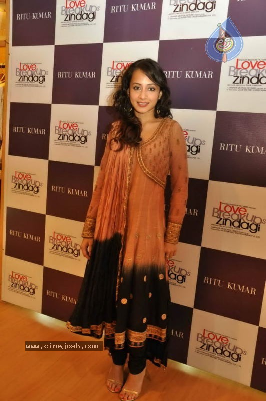 Love Breakups Zindagi Cast at Ritu Kumar Store - 25 / 26 photos