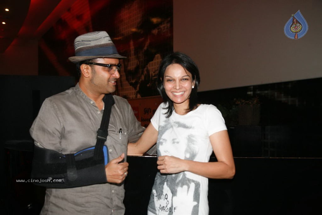 Love Wrinkle Free Movie Special Screening - 30 / 38 photos