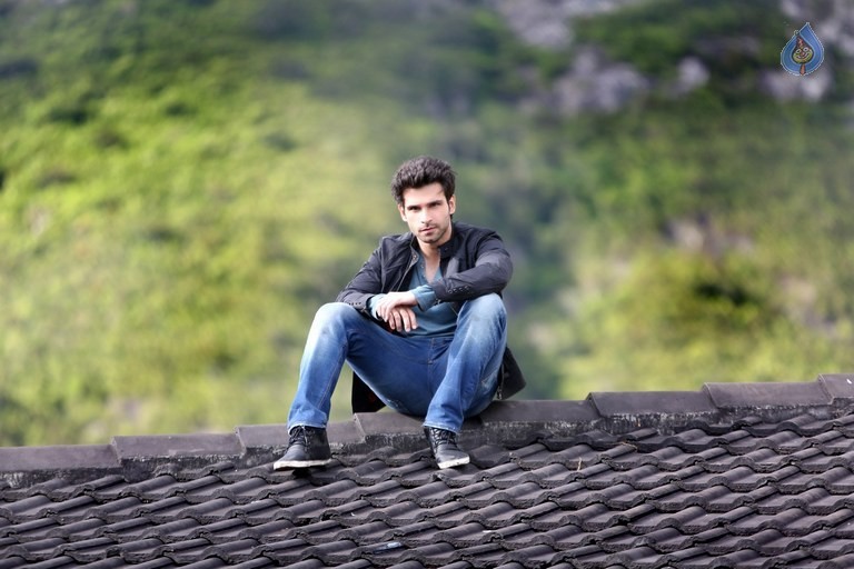 Loveshhuda Film Photos and Posters - 11 / 63 photos