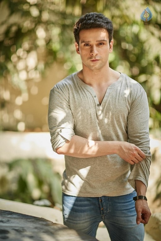 Loveshhuda Film Photos and Posters - 23 / 63 photos