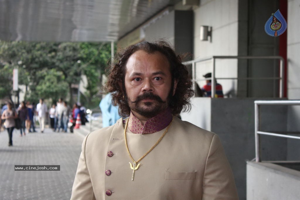 Madhubala-Ek Ishq Ek Junoon Premiere - 32 / 47 photos