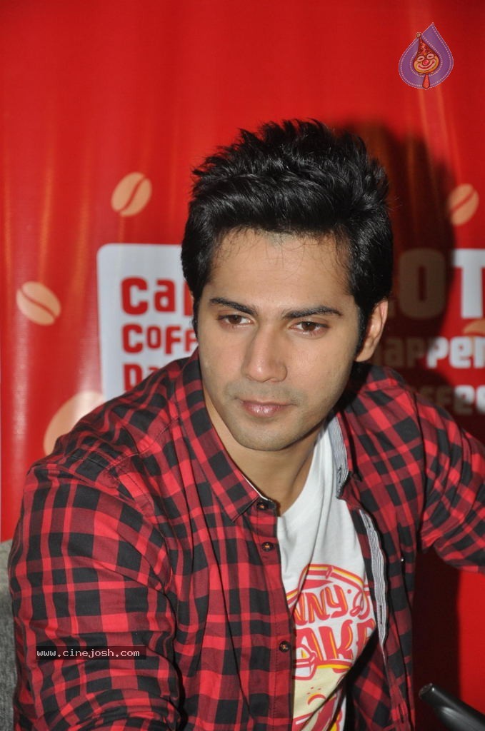 Main Tera Hero Team at Cafe Coffee Day - 24 / 42 photos