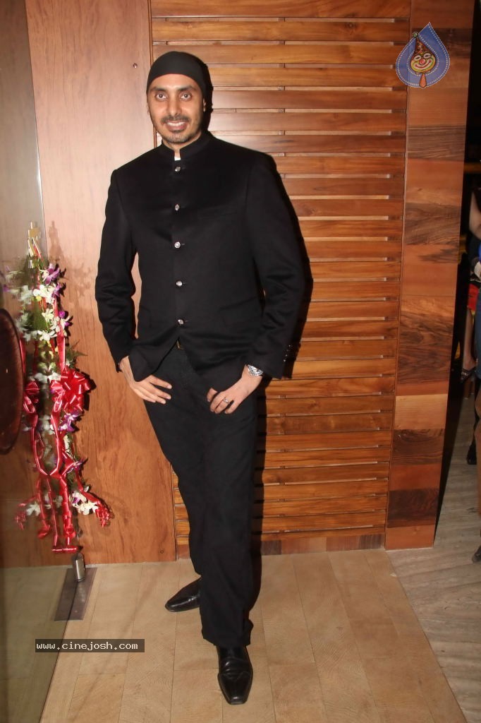 Celebs at Mangiamo Restaurant n Bar Launch - 50 / 106 photos