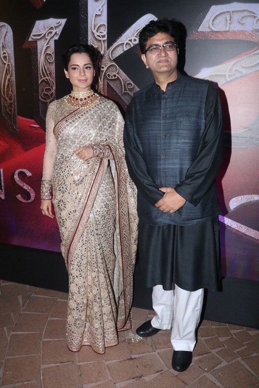 Manikarnika Music Launch - 11 / 17 photos