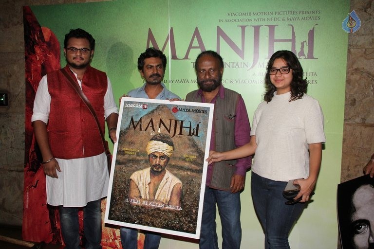 Manjhi The Mountain Man Special Show Photos - 35 / 42 photos