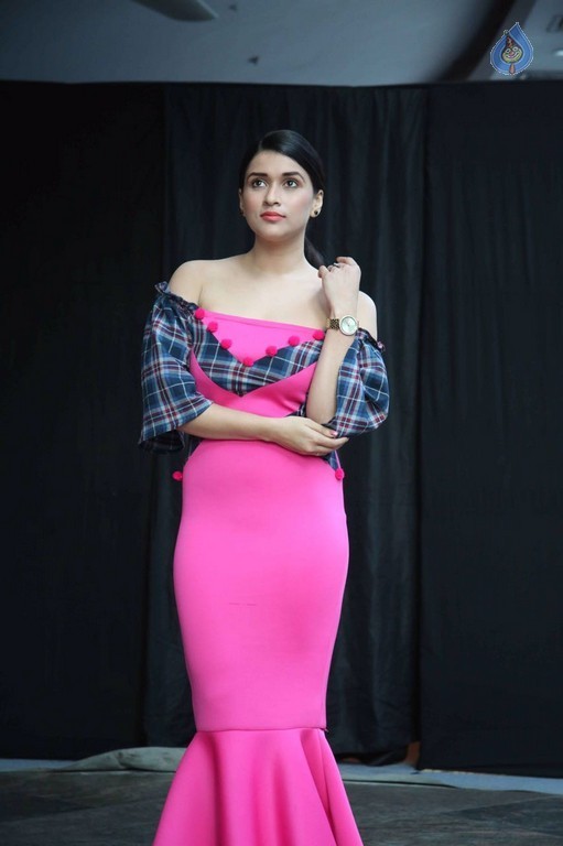Mannara Chopra at Asian Designer Week - 11 / 16 photos