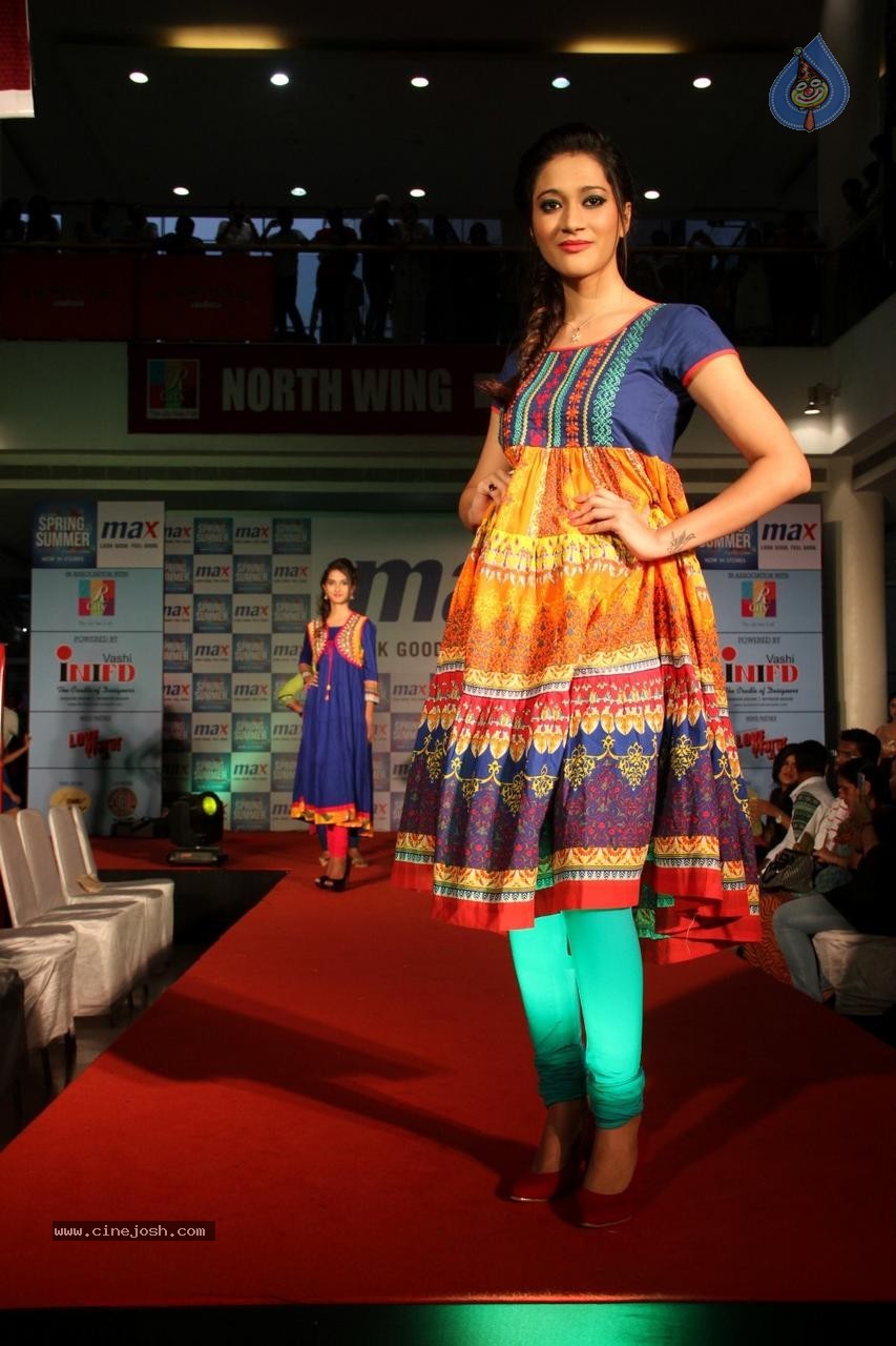 Max Summer Collection 2015 Launch Fashion Show - 59 / 112 photos