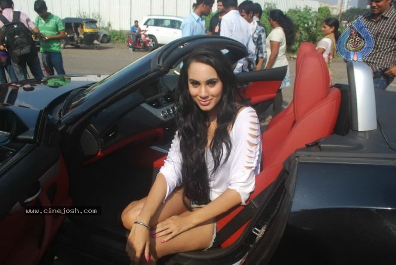 Mikas New Album Song Shooting Spot - 39 / 39 photos