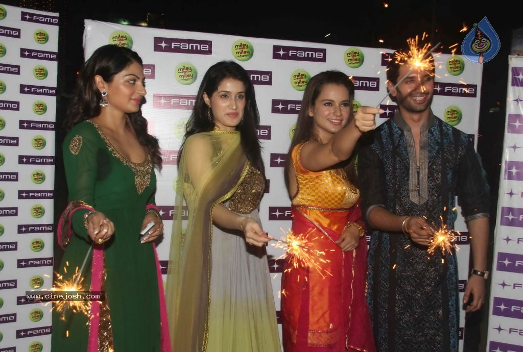 Miley Naa Miley Hum Movie Cast Celebrates Diwali Event - 51 / 55 photos