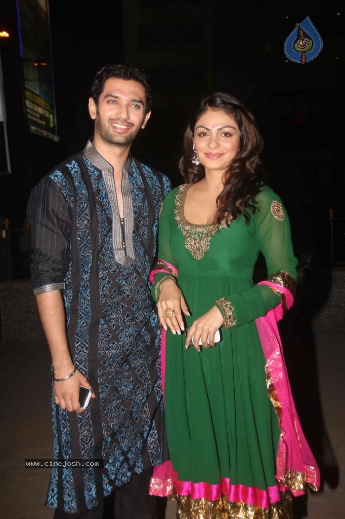 Miley Naa Miley Hum Movie Cast Celebrates Diwali Event - 54 / 55 photos