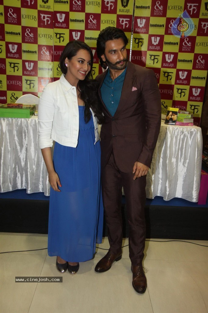 Mills n Boon Lootera Novels Pack Launch - 21 / 58 photos