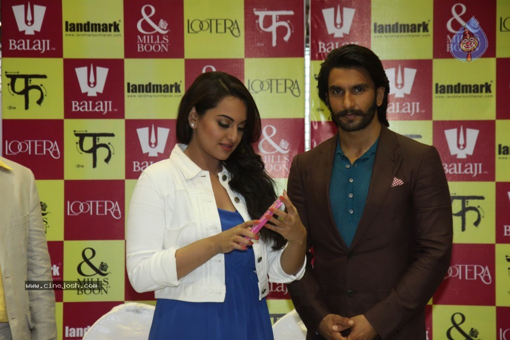 Mills n Boon Lootera Novels Pack Launch - 24 / 58 photos