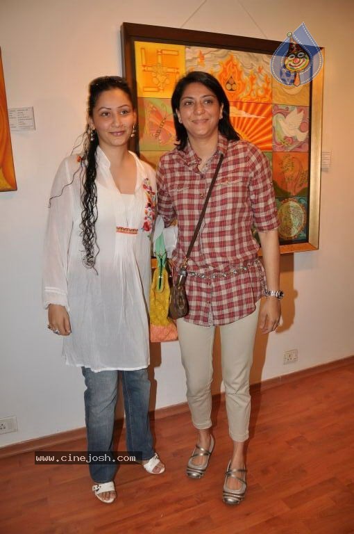 Minissha Lamba Mom Art Exhibition - 4 / 34 photos
