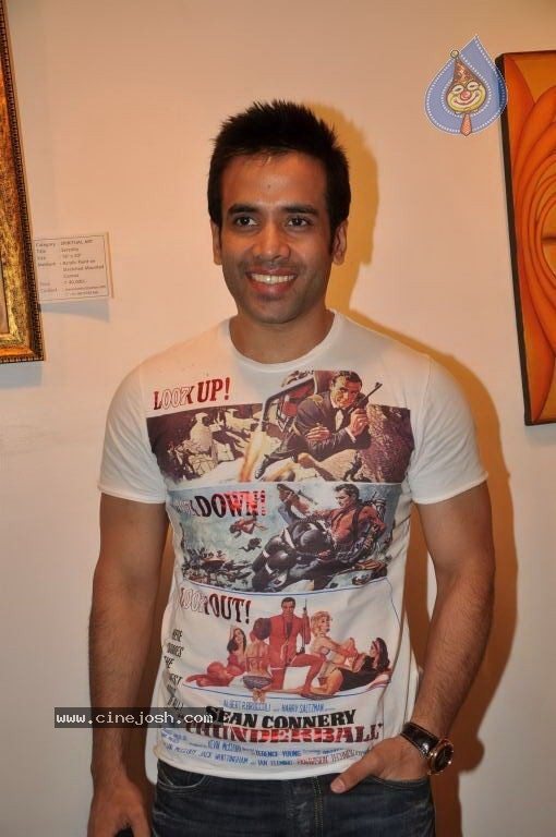 Minissha Lamba Mom Art Exhibition - 12 / 34 photos